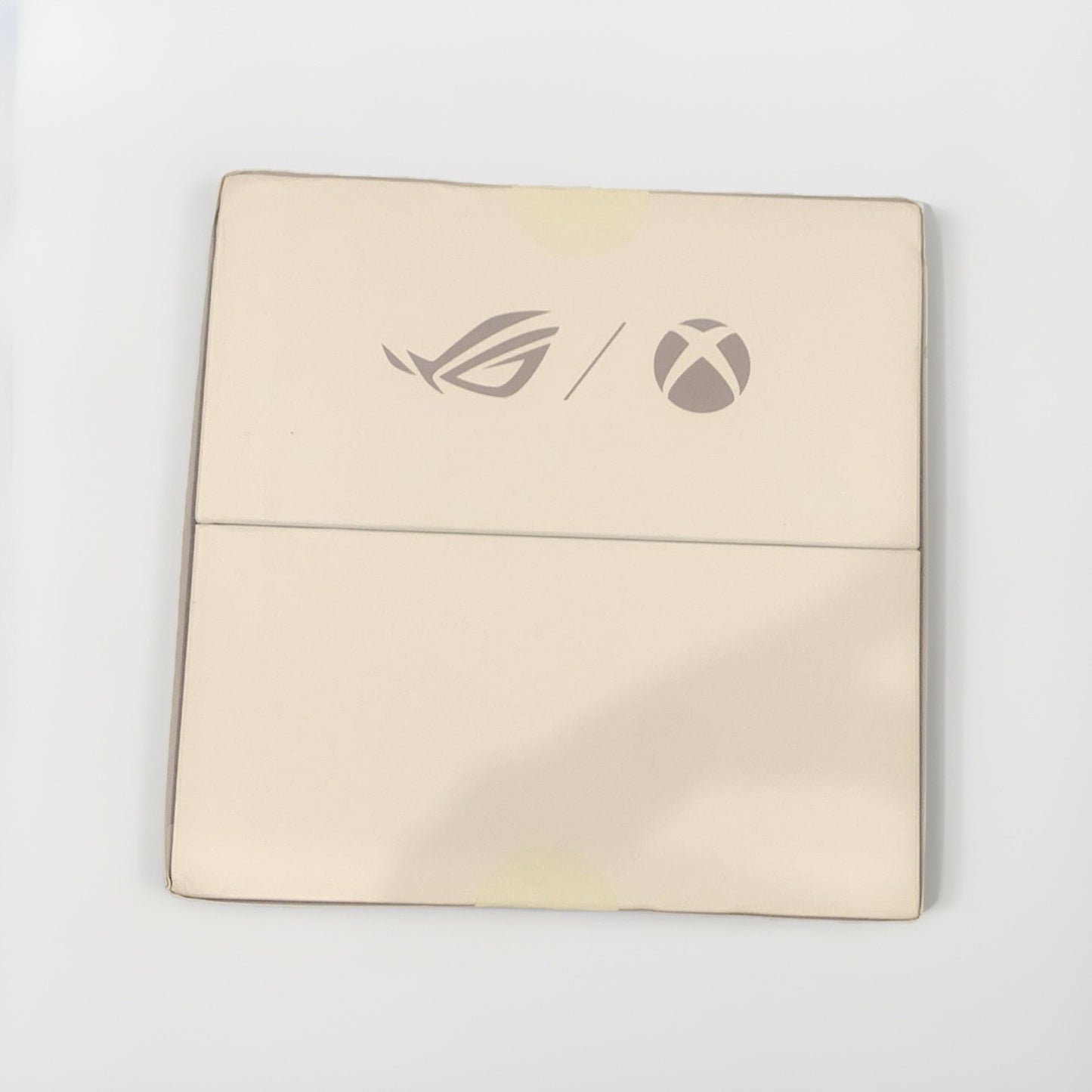 ROG Xbox Ally, 7-inch, 120Hz IPS, AMD Ryzen Z2, 16GB RAM, 512GB SSD, Handheld PC